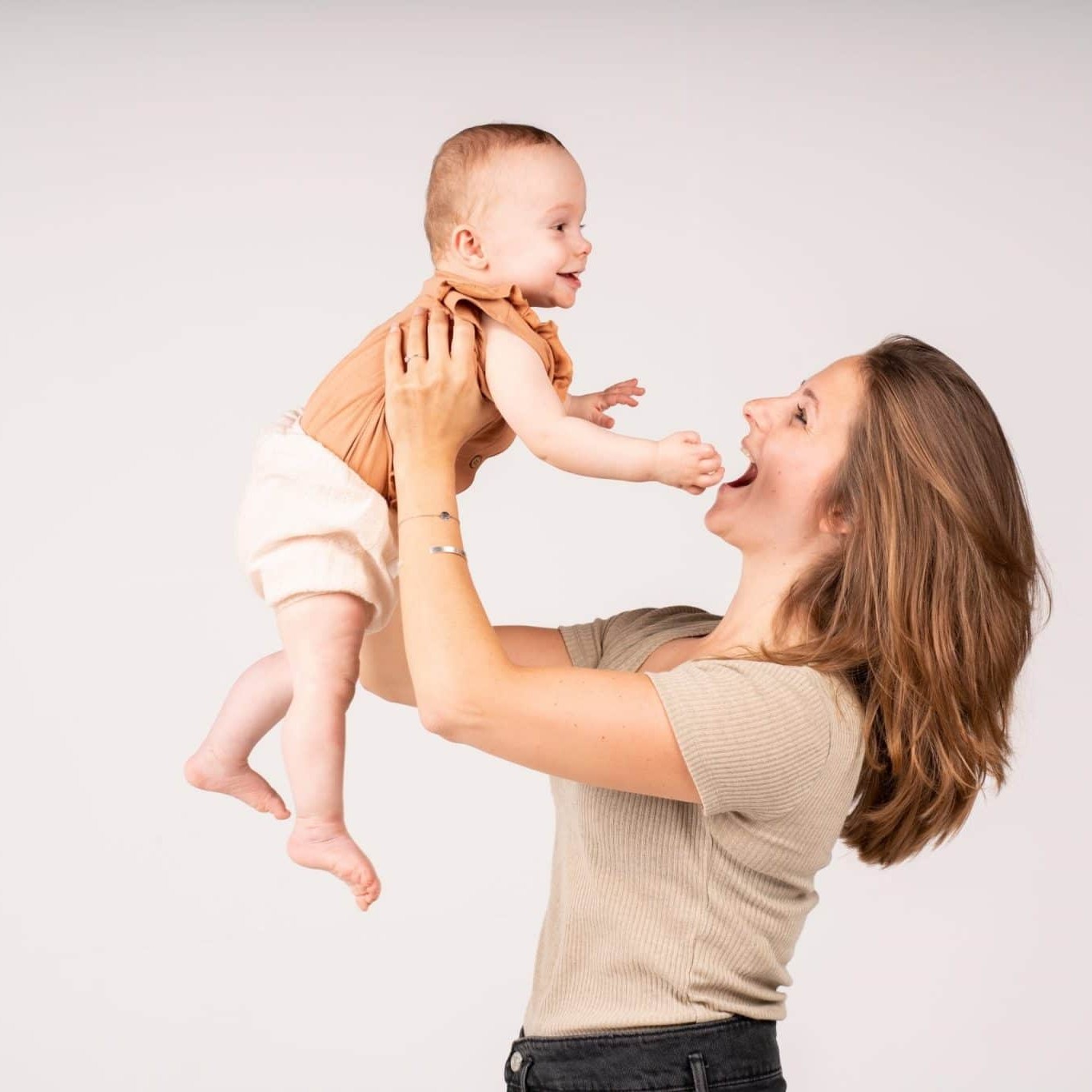 StudioKoudijs Babyfotoshoot baby en vrouw